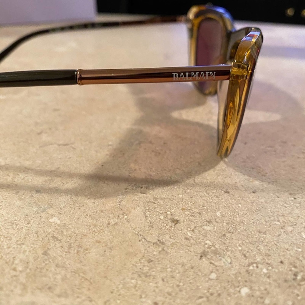 BALMAIN cat eye sunglasses NEW! - Picture 4 of 6
